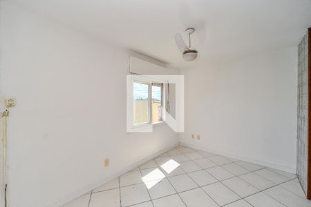 Sala de apartamento à venda com 2 quartos, 51m² em São Sebastião, Porto Alegre