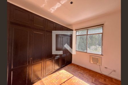 Quarto 1 de apartamento à venda com 3 quartos, 80m² em Copacabana, Rio de Janeiro