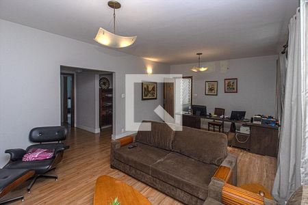 sala_5 de casa à venda com 3 quartos, 300m² em Vila Moinho Velho, São Paulo