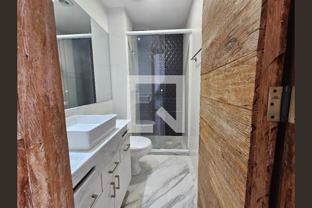 Banheiro de apartamento à venda com 1 quarto, 34m² em Brooklin, São Paulo