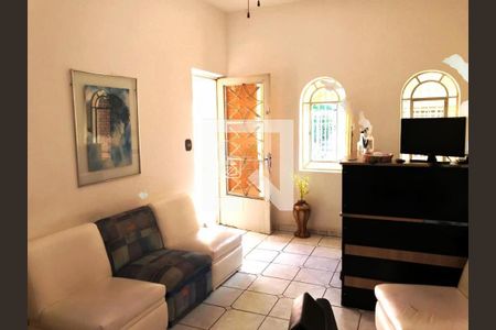 Casa à venda com 3 quartos, 124m² em Cambuí, Campinas