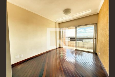 Sala de apartamento à venda com 3 quartos, 100m² em Nova Suíça, Belo Horizonte