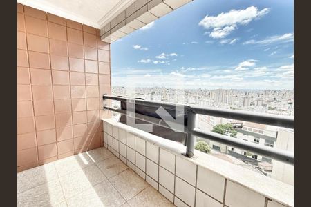 Varanda de apartamento à venda com 3 quartos, 100m² em Nova Suíça, Belo Horizonte
