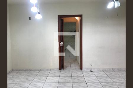 Casa à venda com 4 quartos, 191m² em Jardim Itamarati, Campinas