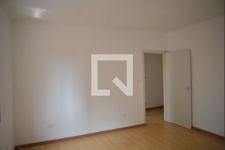 Quarto 1 de casa para alugar com 2 quartos, 150m² em Vila Alpina, Santo André