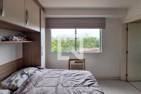 Suíte  de apartamento à venda com 2 quartos, 57m² em Maceio, Niterói