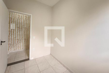 Quarto 1 de casa para alugar com 2 quartos, 60m² em Jardim Esmeraldina, Campinas