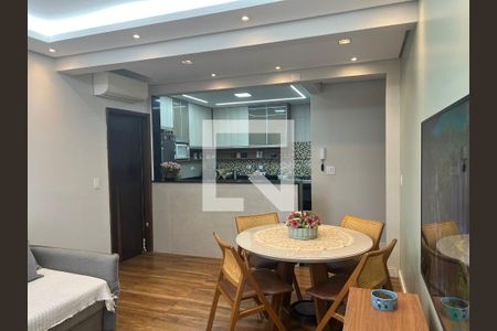 Sala de apartamento à venda com 2 quartos, 66m² em Vila Campesina, Osasco