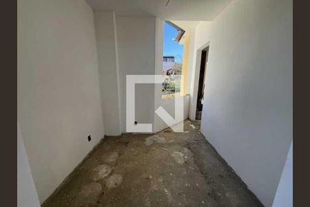 Casa à venda com 4 quartos, 200m² em Jardim Guanabara, Rio de Janeiro