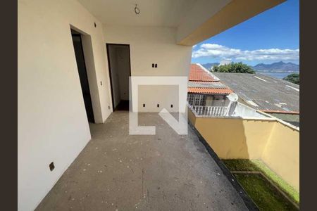 Casa à venda com 4 quartos, 200m² em Jardim Guanabara, Rio de Janeiro