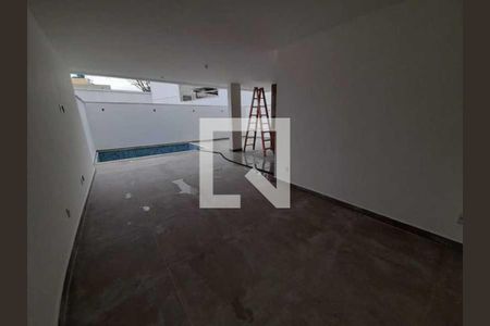 Casa à venda com 3 quartos, 266m² em Jardim Guanabara, Rio de Janeiro