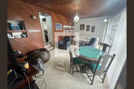 Casa à venda com 3 quartos, 214m² em Jardim Guanabara, Rio de Janeiro