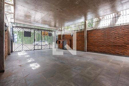 Garagem de casa à venda com 3 quartos, 171m² em Sumaré, São Paulo