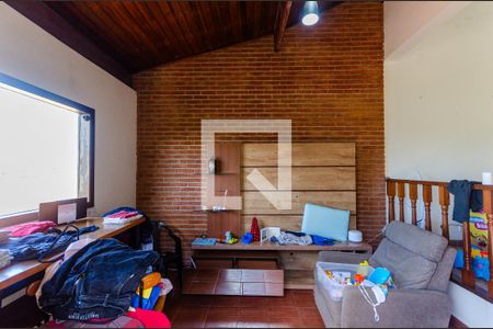 Sala de casa à venda com 3 quartos, 133m² em Jardim Peri, São Paulo