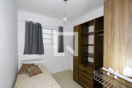 Quarto 2 de casa para alugar com 3 quartos, 70m² em Dom Cabral, Belo Horizonte