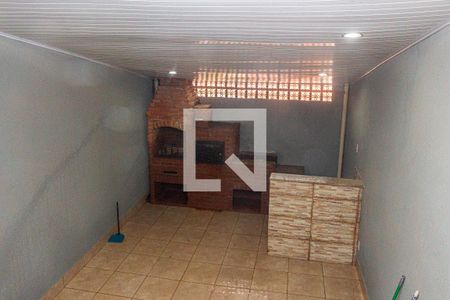 Churrasqueira de casa para alugar com 2 quartos, 96m² em Jardim Cristal, São Paulo