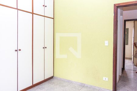 Quarto 2 de casa para alugar com 2 quartos, 96m² em Jardim Cristal, São Paulo