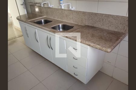 Cozinha de apartamento para alugar com 3 quartos, 118m² em Itaigara, Salvador