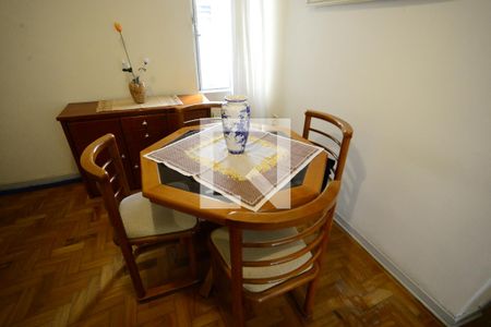 Sala de apartamento para alugar com 3 quartos, 70m² em Liberdade, São Paulo