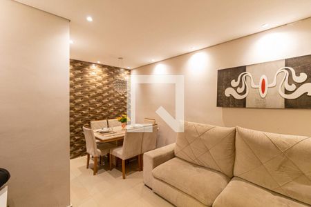 Sala de casa de condomínio à venda com 2 quartos, 123m² em Burgo Paulista, São Paulo