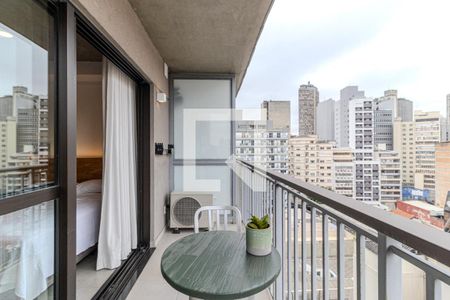 Varanda de kitnet/studio à venda com 1 quarto, 28m² em República, São Paulo
