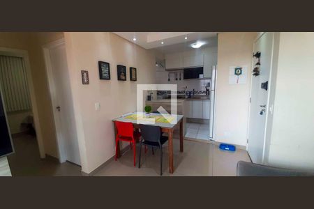 Sala de apartamento à venda com 2 quartos, 44m² em São Pedro, Osasco