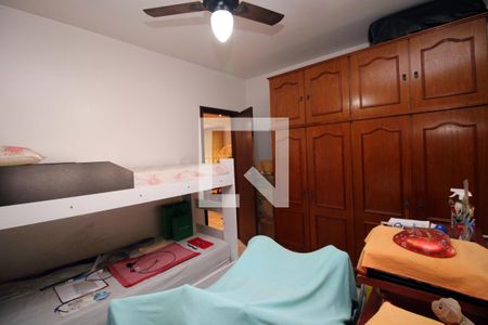 Quarto 1 de casa à venda com 3 quartos, 193m² em Brás de Pina, Rio de Janeiro