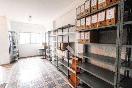 Sala de estar de casa à venda com 2 quartos, 160m² em Jardim do Colegio (zona Norte), São Paulo