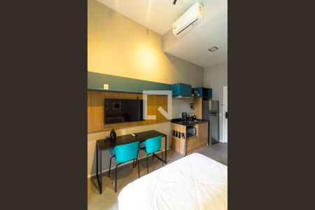 Studio  de kitnet/studio para alugar com 1 quarto, 25m² em Jardim das Acacias, São Paulo