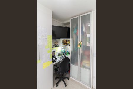 Quarto de apartamento à venda com 2 quartos, 67m² em Guapira, São Paulo