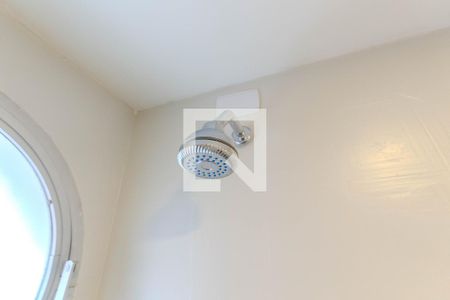 Banheiro de apartamento para alugar com 1 quarto, 35m² em Cerqueira César, São Paulo