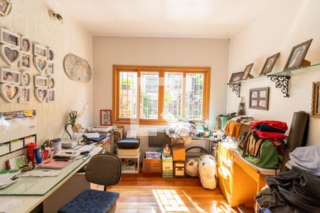 Quarto 1 de casa à venda com 3 quartos, 252m² em Nonoai, Porto Alegre