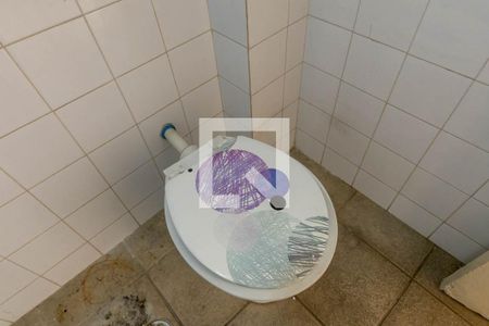 Banheiro de kitnet/studio para alugar com 1 quarto, 29m² em Vila Buarque, São Paulo