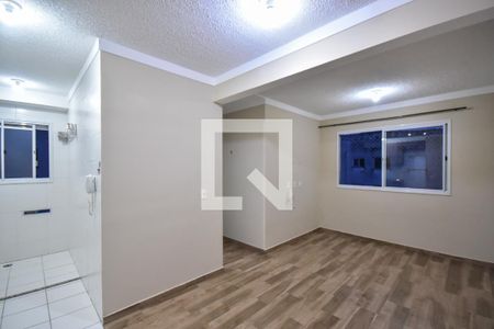 Sala de apartamento para alugar com 2 quartos, 42m² em Jardim Helga, São Paulo