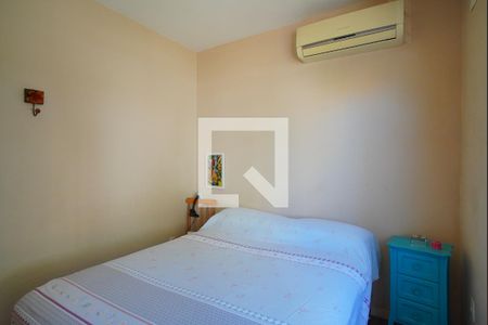 Quarto de apartamento para alugar com 1 quarto, 37m² em Passo d’Areia, Porto Alegre