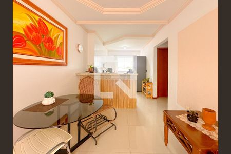 Sala de apartamento para alugar com 2 quartos, 77m² em Ingleses do Rio Vermelho, Florianópolis