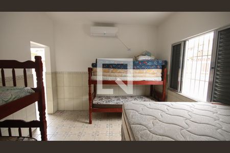 Quarto  de casa para alugar com 1 quarto, 175m² em Nova Mirim, Praia Grande