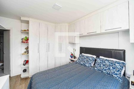 Suíte de apartamento para alugar com 2 quartos, 64m² em São Sebastião, Porto Alegre