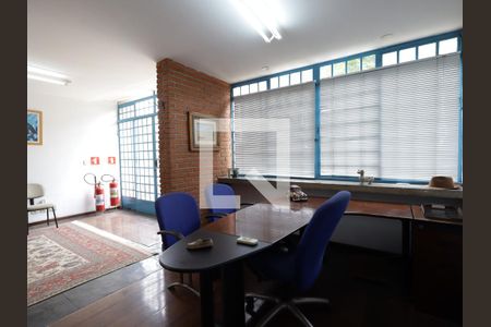 Sala de casa à venda com 3 quartos, 284m² em Jardim Leonor, São Paulo