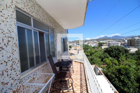 Varanda de apartamento para alugar com 2 quartos, 93m² em Brás de Pina, Rio de Janeiro