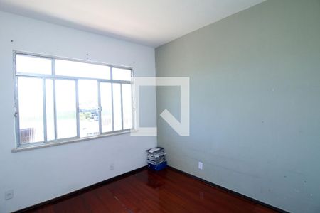 Quarto 1  de apartamento para alugar com 2 quartos, 93m² em Brás de Pina, Rio de Janeiro