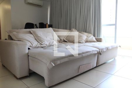 Sala de apartamento para alugar com 3 quartos, 120m² em Vila Maria Jose, Goiânia