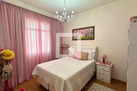 Quarto 01 de apartamento à venda com 2 quartos, 70m² em Copacabana, Rio de Janeiro