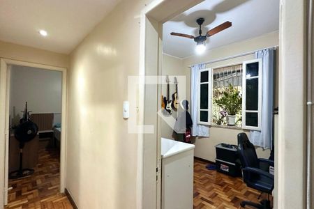 Corredor de apartamento à venda com 3 quartos, 110m² em Copacabana, Rio de Janeiro