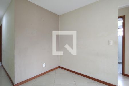 Sala de apartamento à venda com 2 quartos, 64m² em Pechincha, Rio de Janeiro