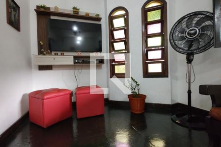 Sala de casa de condomínio à venda com 4 quartos, 330m² em Taquara, Rio de Janeiro