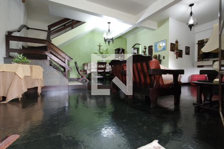 Sala de casa de condomínio à venda com 4 quartos, 330m² em Taquara, Rio de Janeiro