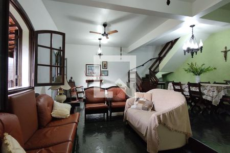 Sala de casa de condomínio à venda com 4 quartos, 330m² em Taquara, Rio de Janeiro