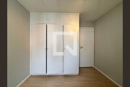 Quarto de apartamento à venda com 2 quartos, 89m² em Itaim Bibi, São Paulo