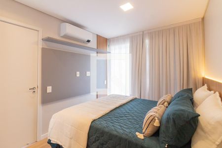 Suíte de apartamento à venda com 2 quartos, 77m² em Pinheiros, São Paulo